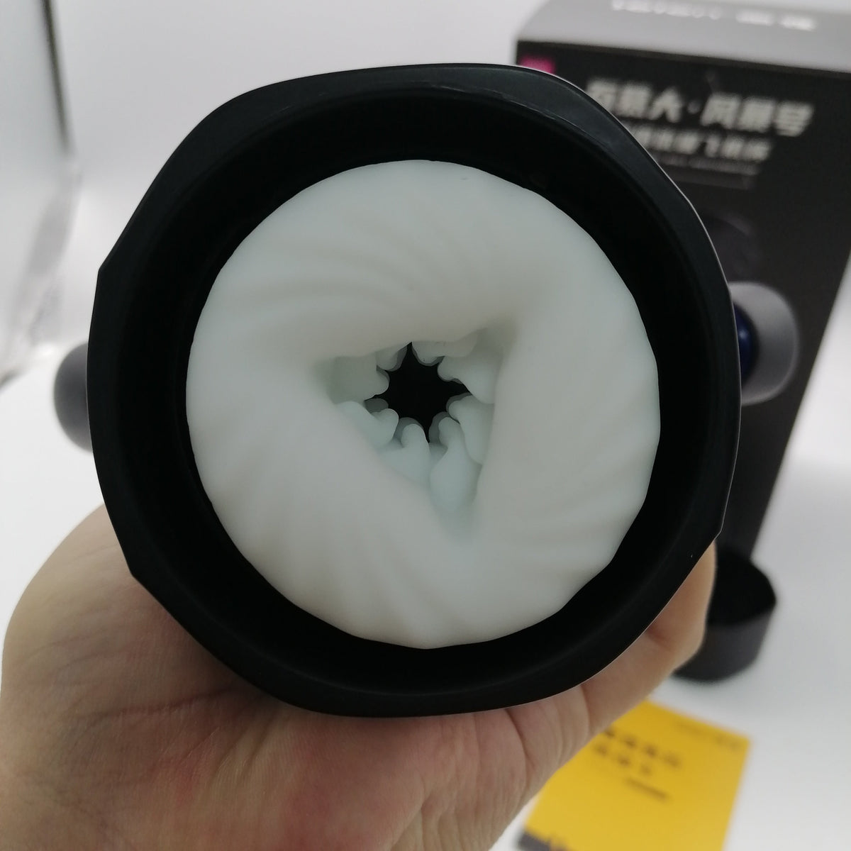 New Leten Bermuda Automatic Telescopic Sucking Heating Strong Male Masturbator